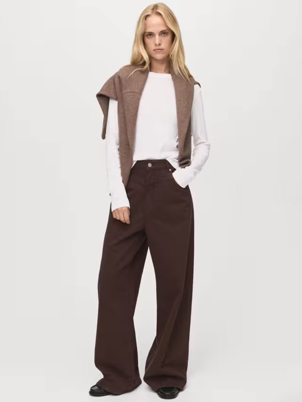 Mango // Wide Leg Chocolate Jean // Sz 4